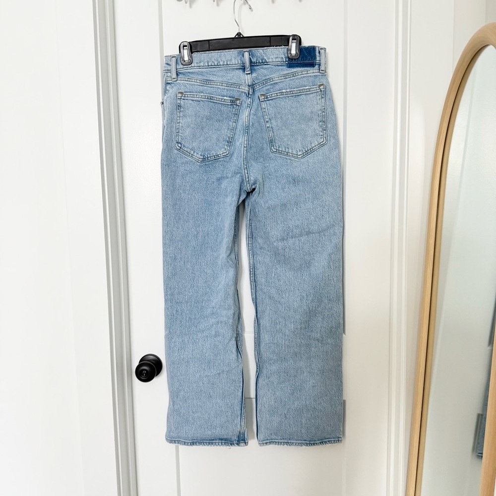 Abercrombie and Fitch High Rise 90s Relaxed SHORT - light wash - Picture 5 of 12